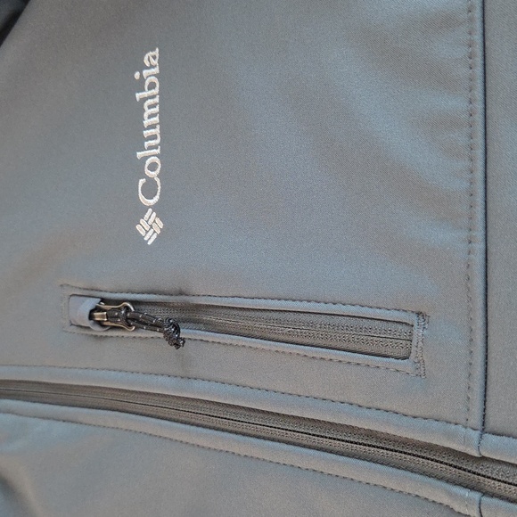 Columbia Ascender Mens M Soft Shell Jacket. Graphite Gray. Ultimate Warmth - Picture 5 of 16